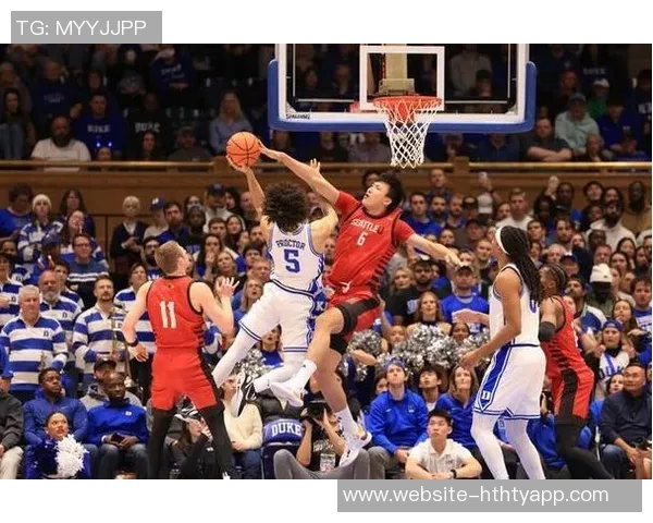 淡厚然替补出彩18分钟内完美表现砍下10分3板3断并上演精彩隔扣2加1